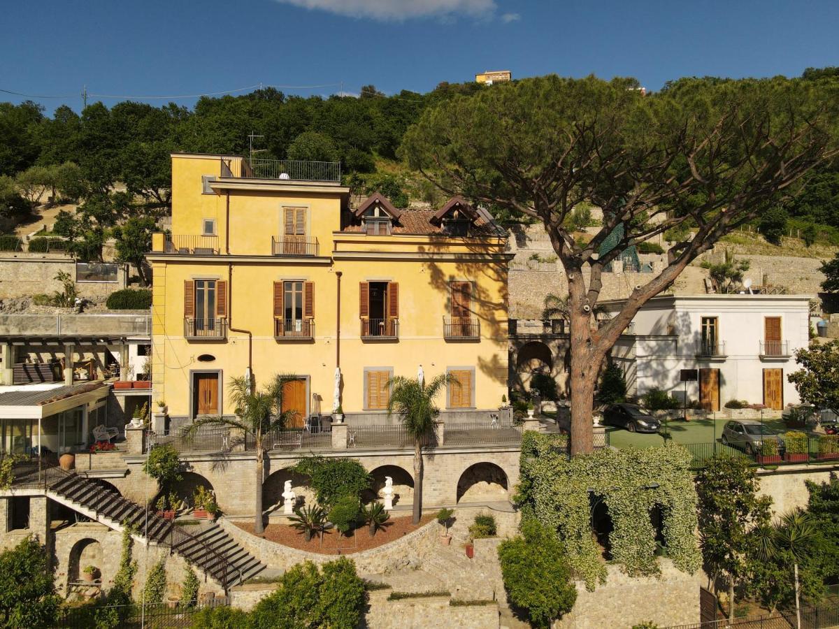 Villa Di Natale Pagani Ngoại thất bức ảnh